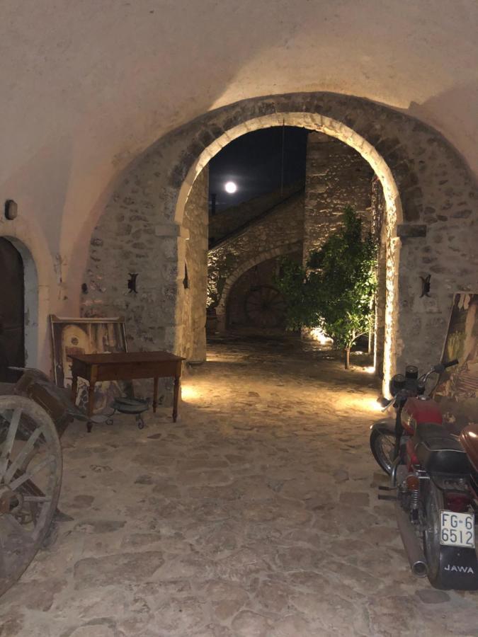 Masseria Barone Gambadoro Monte Sant'Angelo Eksteriør billede