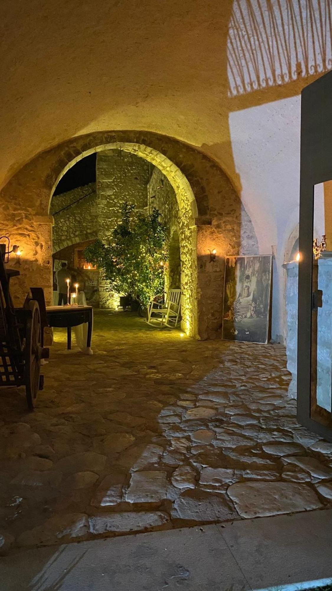Masseria Barone Gambadoro Monte Sant'Angelo Eksteriør billede