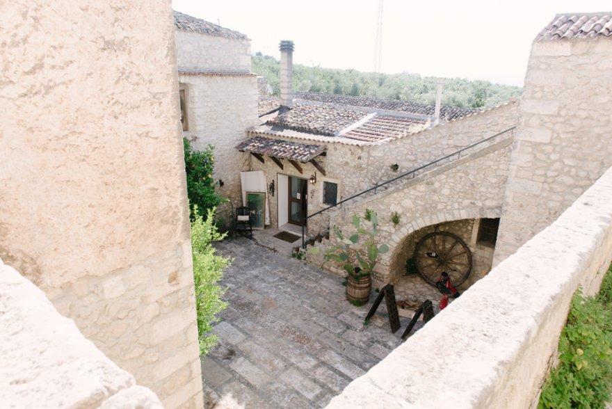 Masseria Barone Gambadoro Monte Sant'Angelo Eksteriør billede